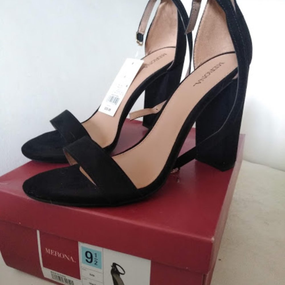 Fancy black dressing shoes Merona size 9 1/2